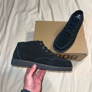Koolaburra by UGG Men's Asaiah Chukka Boots US 10 Black Leather Suede Soft Boot